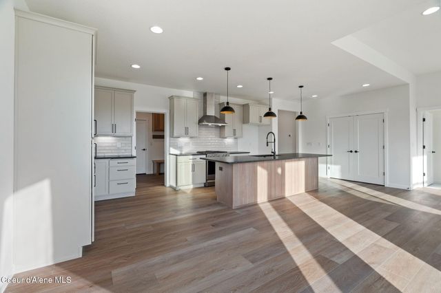 1742 W ALSEA LP, Post Falls, ID 83854