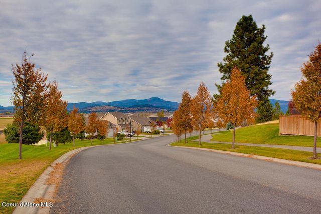 1742 W ALSEA LP, Post Falls, ID 83854