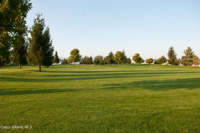 1742 W ALSEA LP, Post Falls, ID 83854