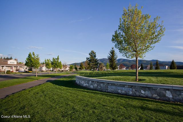 1742 W ALSEA LP, Post Falls, ID 83854