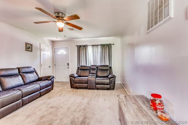 5609 W 3rd Street, Tulsa, OK 74127