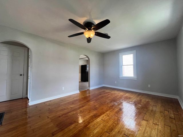 738 Keller Drive, New Haven, IN 46774
