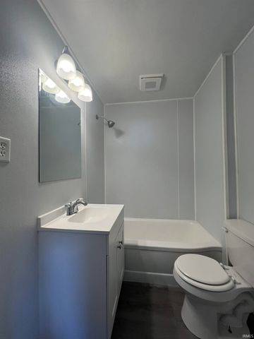 738 Keller Drive, New Haven, IN 46774