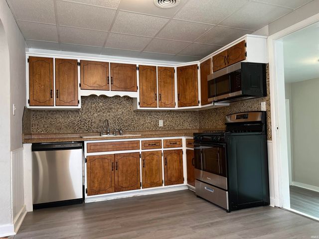 738 Keller Drive, New Haven, IN 46774