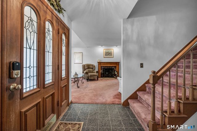 42 Lakeview Drive, Wolcott, CT 06716