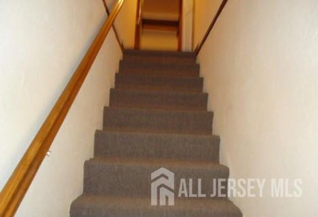 37 Highland Avenue 3, Metuchen, NJ 08840