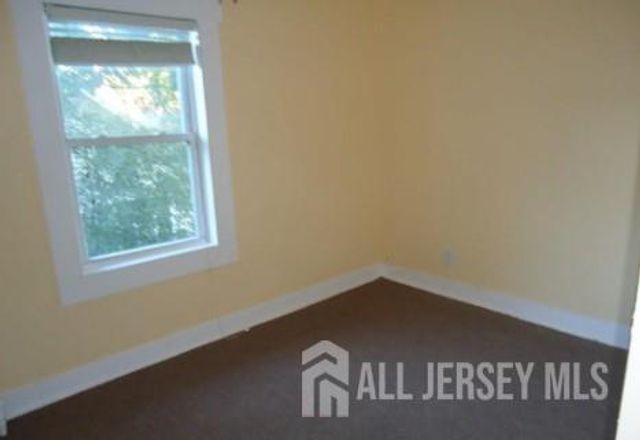 37 Highland Avenue 3, Metuchen, NJ 08840