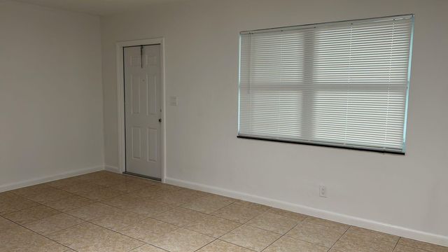 3030 NE 21st Ter 8, Fort Lauderdale, FL 33306