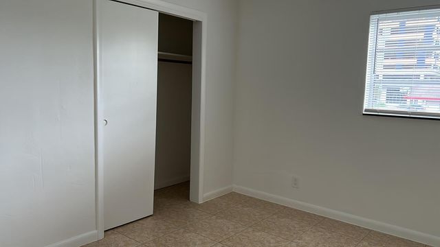 3030 NE 21st Ter 8, Fort Lauderdale, FL 33306