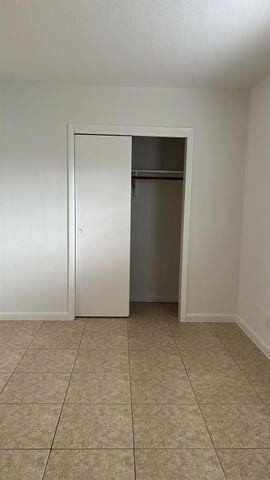 3030 NE 21st Ter 8, Fort Lauderdale, FL 33306