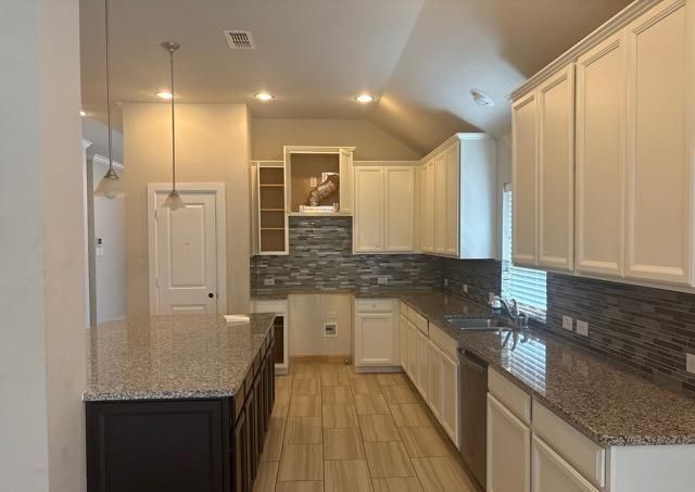 3422 Bay Drive, Rosharon, TX 77583