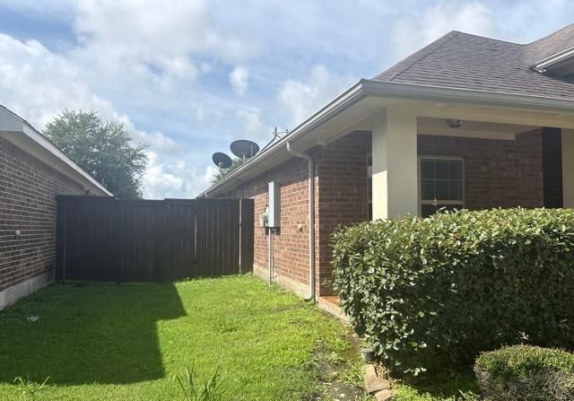 3422 Bay Drive, Rosharon, TX 77583