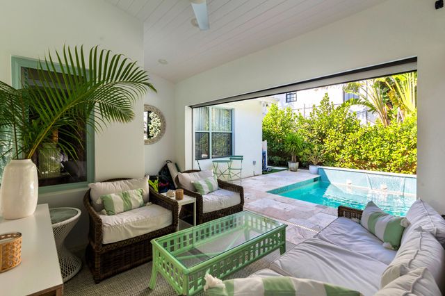 3210 Vincent Road, West Palm Beach, FL 33405