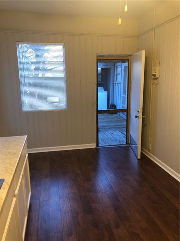 1204 Welch Street B, Houston, TX 77006