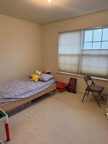 48 Willocks Cir, Franklin Twp., NJ 08873