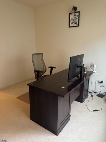 48 Willocks Cir, Franklin Twp., NJ 08873