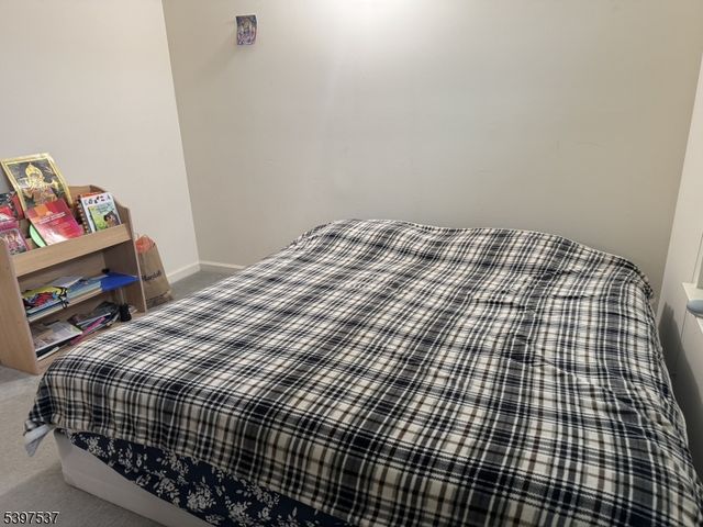 48 Willocks Cir, Franklin Twp., NJ 08873