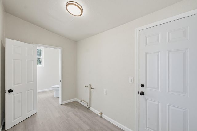 121 E Elm Street, Hanford, CA 93230