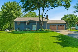 12786 Osborne Avenue NE, Alliance, OH 44601
