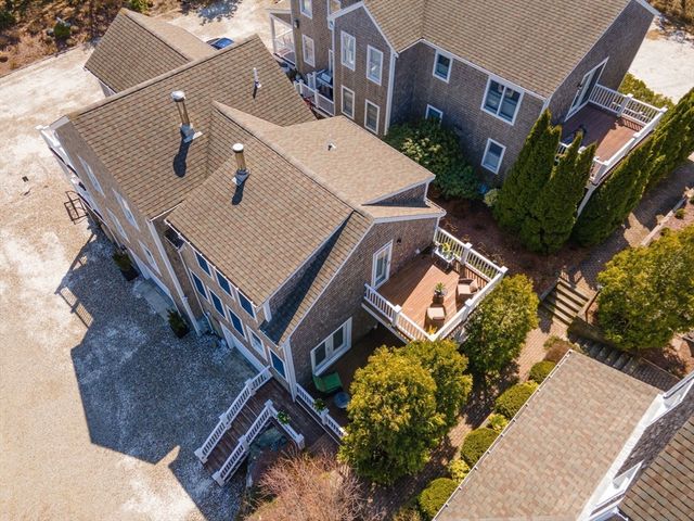 52 Harry Kemp Way 6, Provincetown, MA 02657