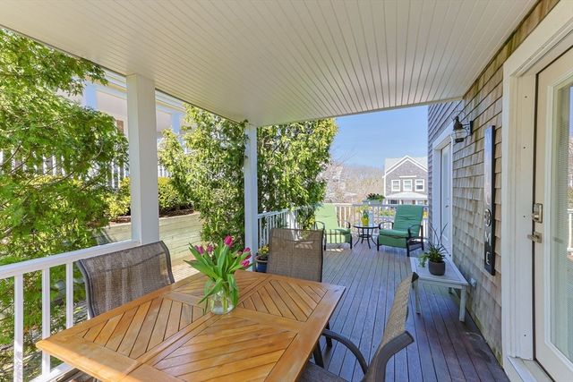 52 Harry Kemp Way 6, Provincetown, MA 02657