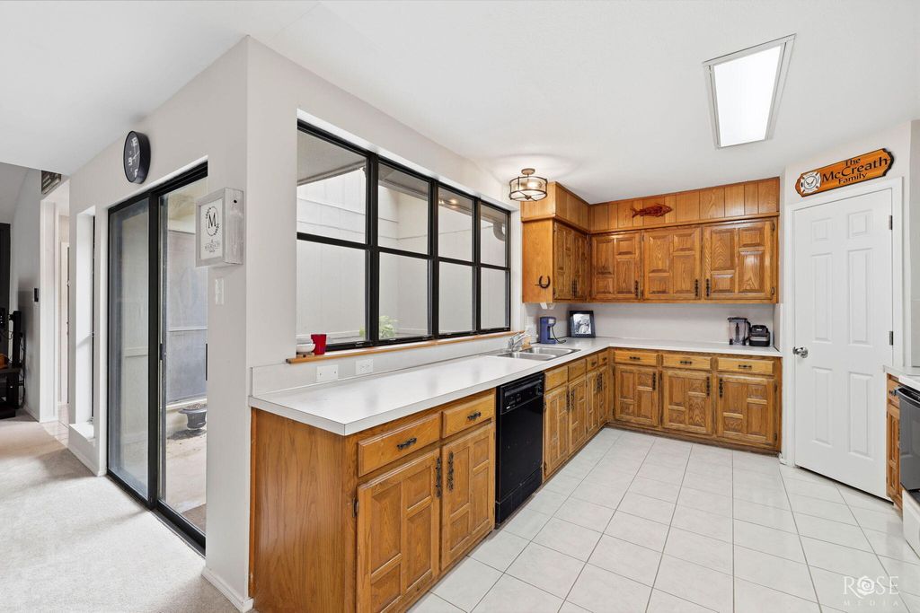 Image 12 of property listing at 3717 High Meadow Drive, San Angelo, TX 76904
