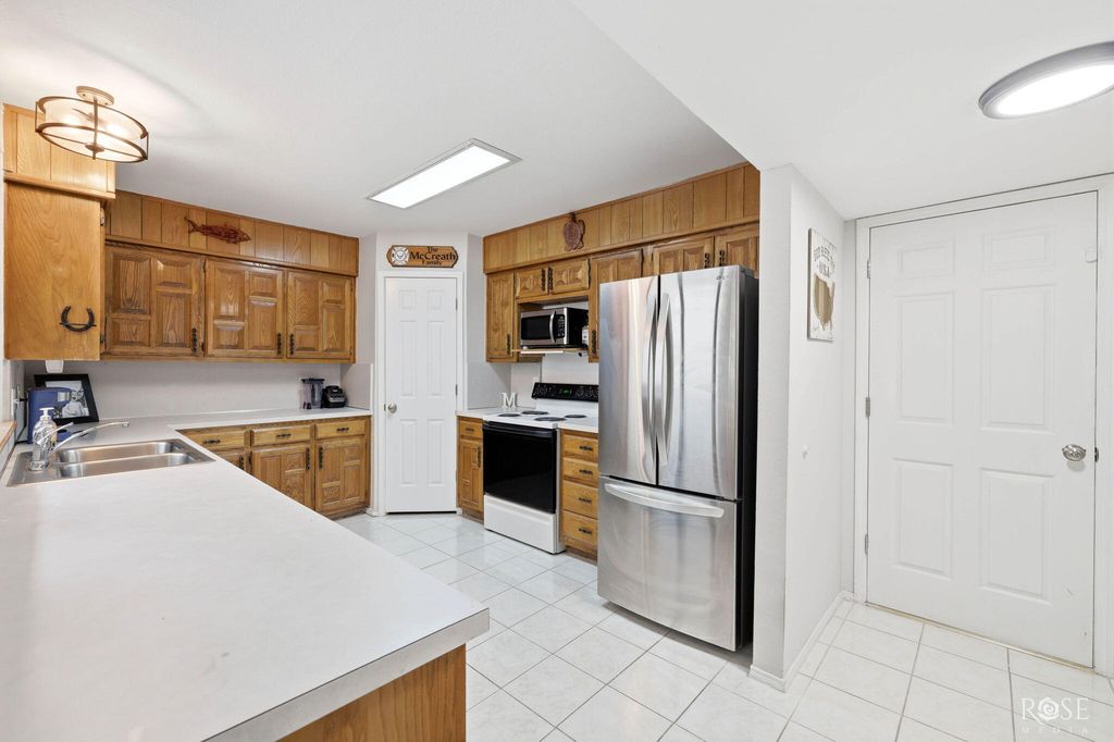 Image 13 of property listing at 3717 High Meadow Drive, San Angelo, TX 76904