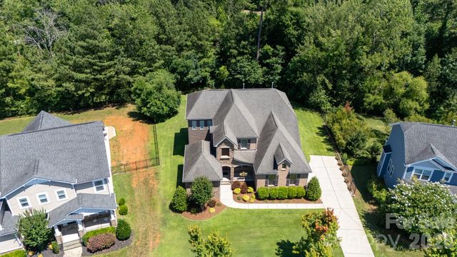 418 Inverness Place, Rock Hill, SC 29730
