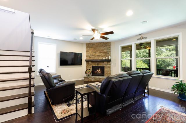 418 Inverness Place, Rock Hill, SC 29730
