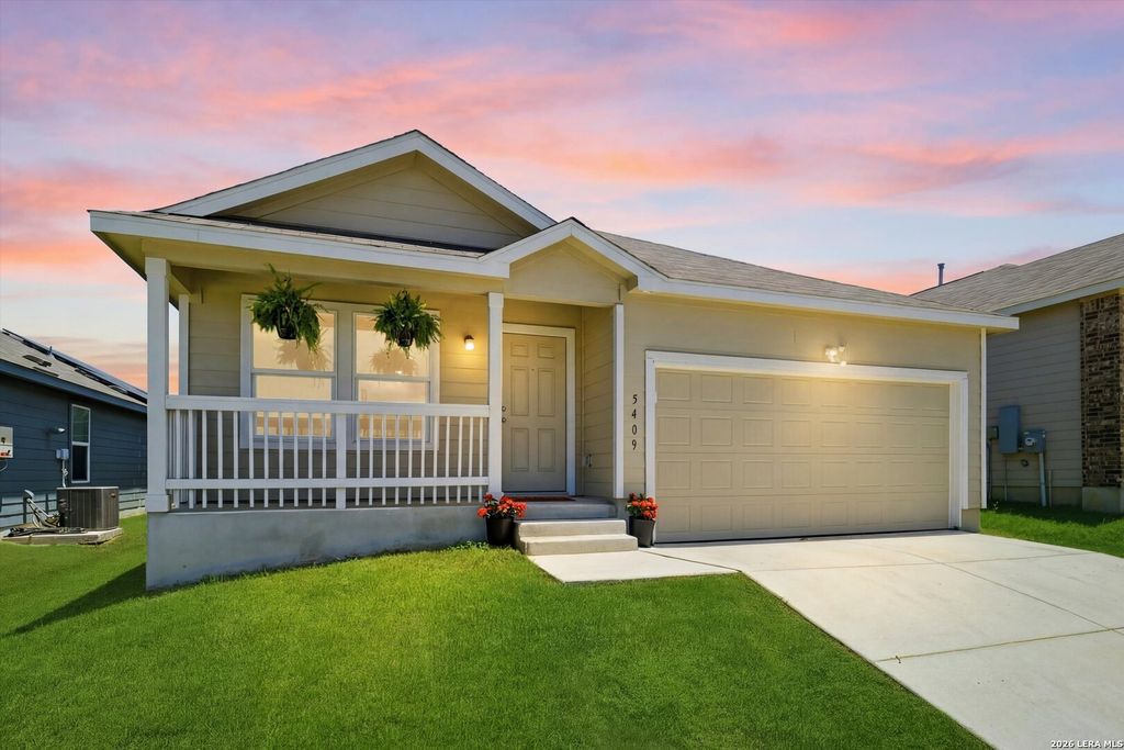 5409 Basil Trace, St Hedwig, TX 78152