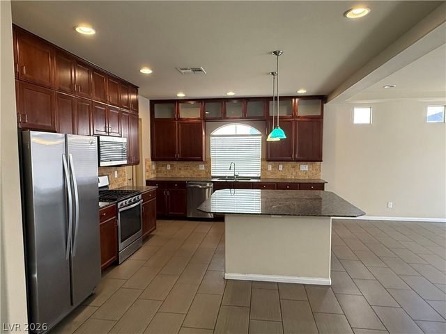 6083 CROWN PALMS Avenue, Las Vegas, NV 89139