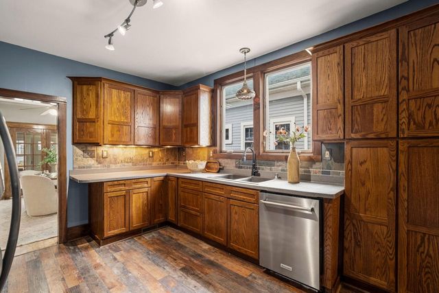 1829 N 55th STREET, Milwaukee, WI 53208