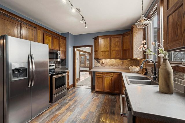 1829 N 55th STREET, Milwaukee, WI 53208