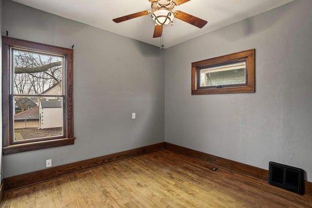 1829 N 55th STREET, Milwaukee, WI 53208