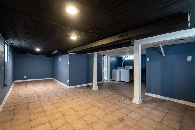 1829 N 55th STREET, Milwaukee, WI 53208