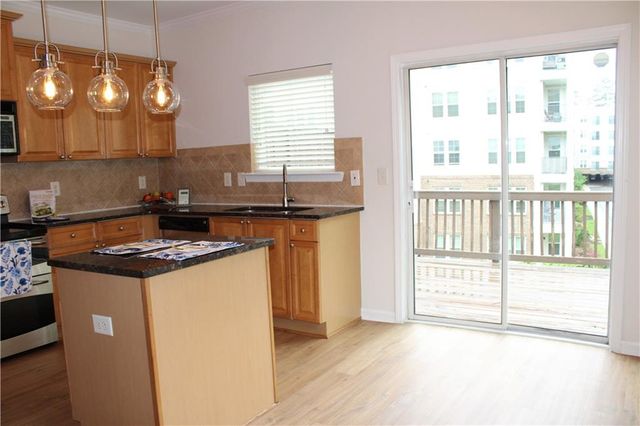 2059 Liberty Court NW, Atlanta, GA 30318