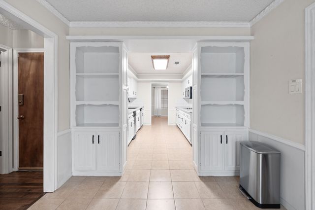 5407 Overridge Drive, Arlington, TX 76017