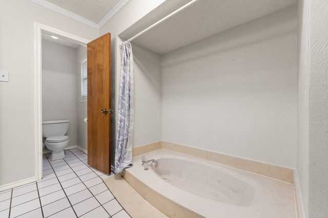 5407 Overridge Drive, Arlington, TX 76017