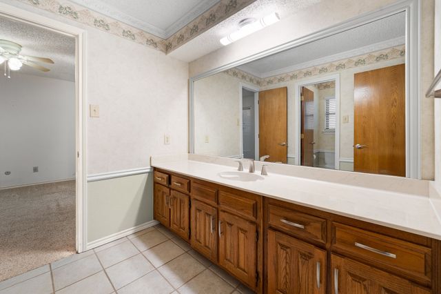 5407 Overridge Drive, Arlington, TX 76017