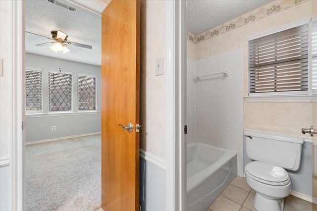 5407 Overridge Drive, Arlington, TX 76017