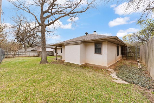 5407 Overridge Drive, Arlington, TX 76017