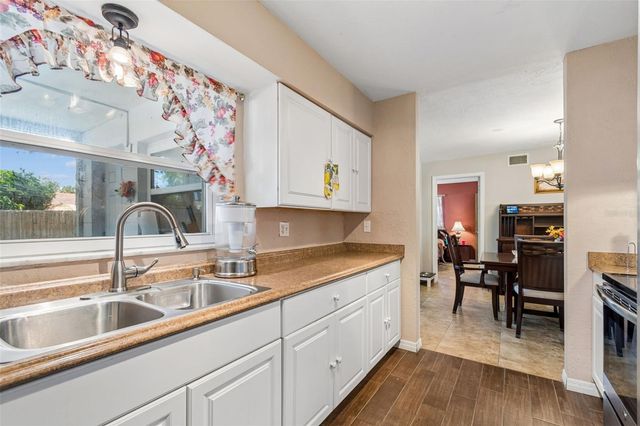 2085 68TH AVENUE S, St Petersburg, FL 33712