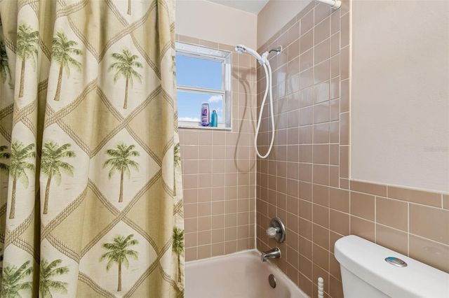 2085 68TH AVENUE S, St Petersburg, FL 33712