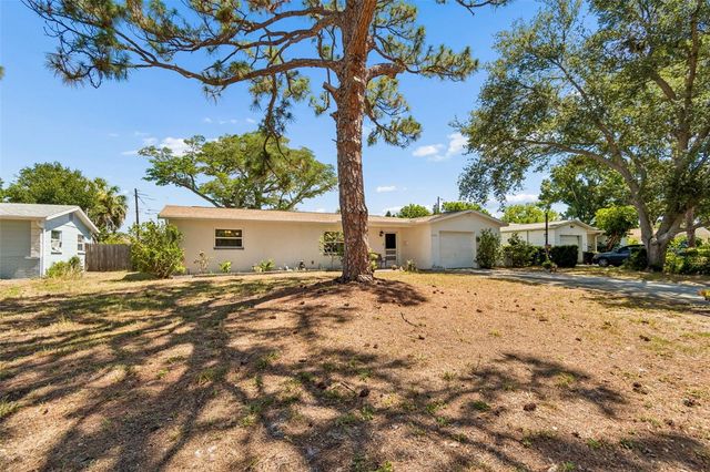 2085 68TH AVENUE S, St Petersburg, FL 33712