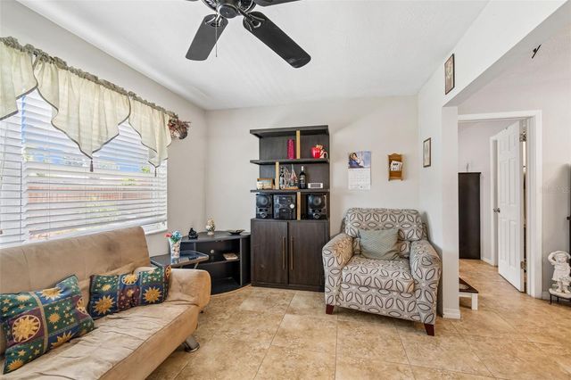 2085 68TH AVENUE S, St Petersburg, FL 33712