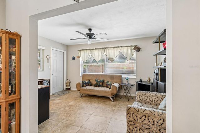 2085 68TH AVENUE S, St Petersburg, FL 33712