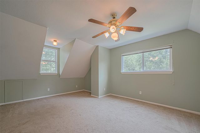 144 Pin Oak Lane, Hempstead, TX 77445