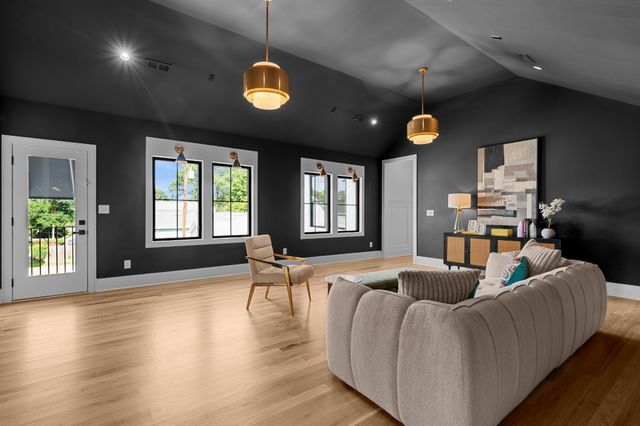 1900 Eastside Ave, Nashville, TN 37206