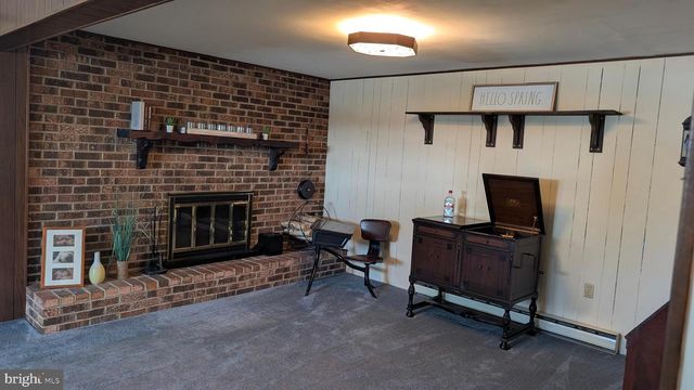 404 HILLSIDE, New Cumberland, PA 17070