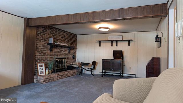 404 HILLSIDE, New Cumberland, PA 17070